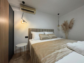 Splendid Apartments in Center, near the beach